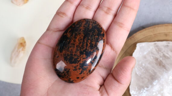 Mahogany Obsidian Palmstone