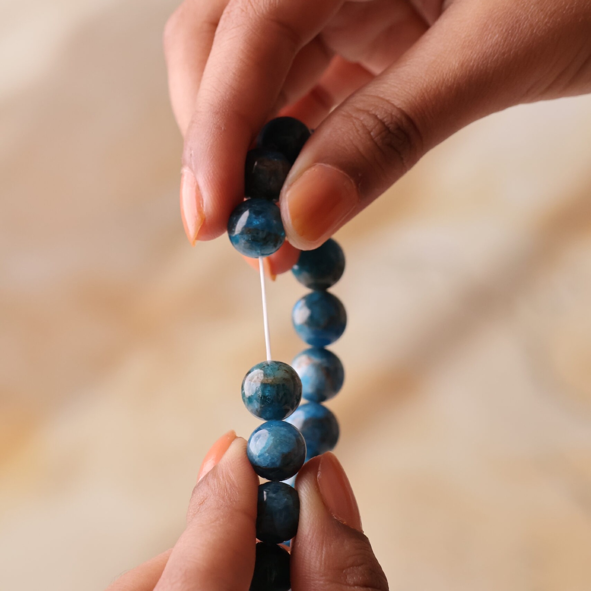 hubhanjali-blue-apatite-6mm-bracelet-img-3 blue apatite bracelet
