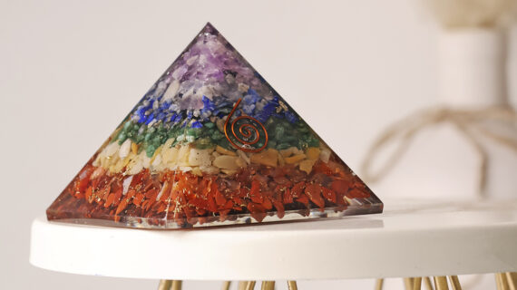 7 Chakra Orgone Pyramid