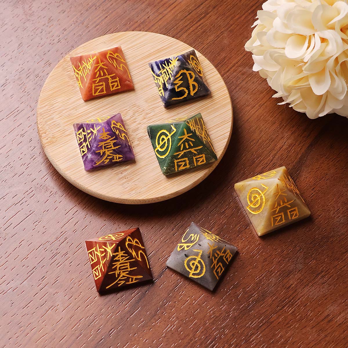 7-chakra-pyramid-symbol-set (1)