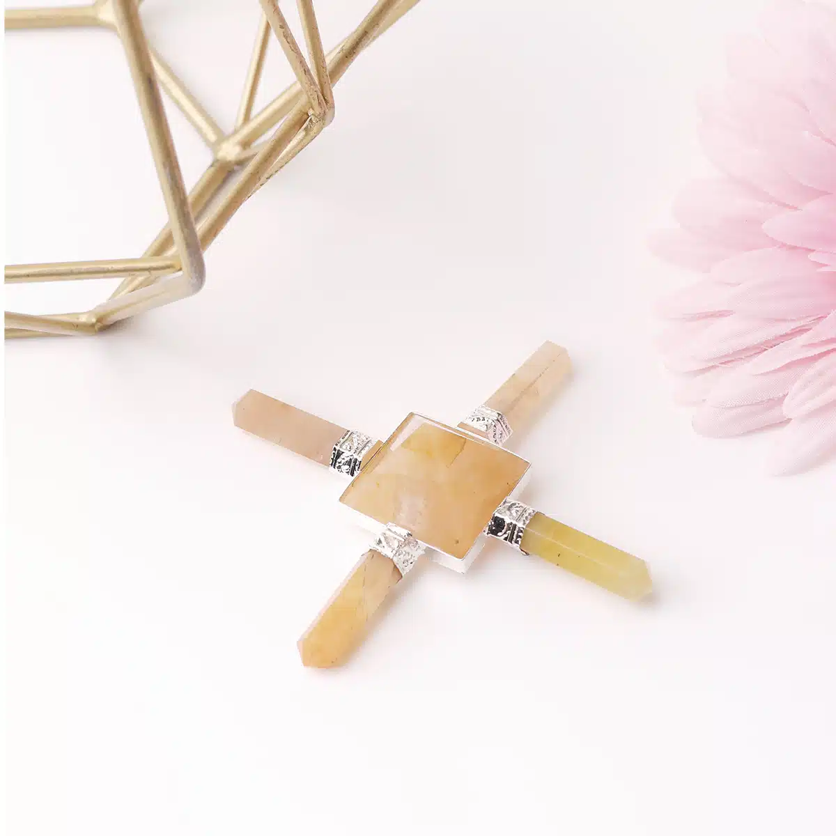 yellow-aventurine-pyramid-generator (1)