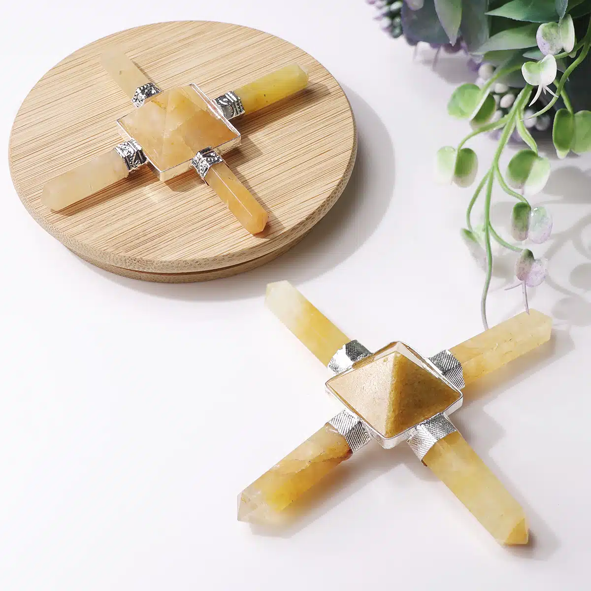 yellow-aventurine-pyramid-generator (3)