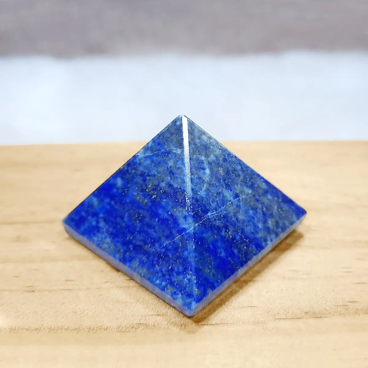 Reiki Crystal Products Natural Lapis Lazuli Pyramid Crystal Stone Pyramid,Stone Pyramid Carved Pyramidal Crystal for Clarity & Focus, Intuition & Psychic Abilities,Wisdom Reiki Crystal Products Natural Lapis Lazuli Pyramid Crystal Stone Pyramid,Stone Pyramid Carved Pyramidal Crystal for Clarity & Focus, Intuition & Psychic Abilities,Wisdom