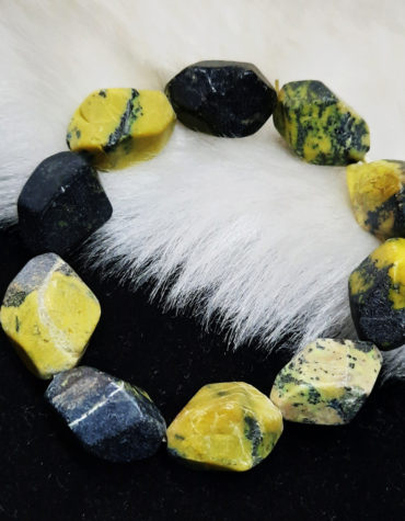 Serpentine Natural Cube Stone Tumble 15mm Bracelet for Reiki Healing and Crystal Healing ,Olive Green INFINITE Tumbled Stone Crystal Serpentin,Tumbled Serpentine Stretch Bracelet