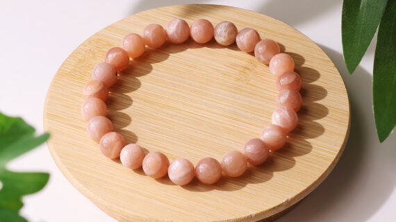 Peach Moonstone Round Beads Bracelet