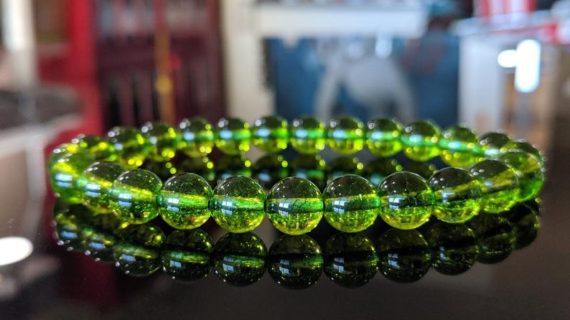 Peridot Round Beads Bracelet ( Synthetic )