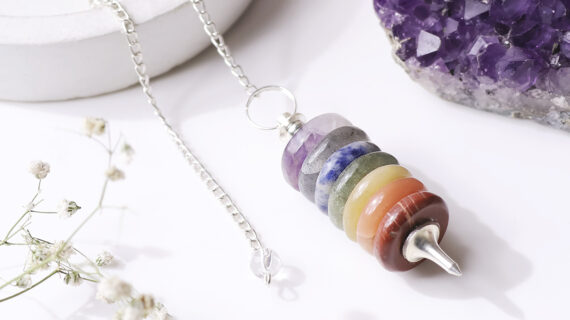 7 Chakra Button Pendulum
