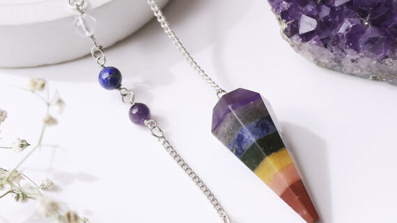 7 Chakra Point Pendulum with Beads