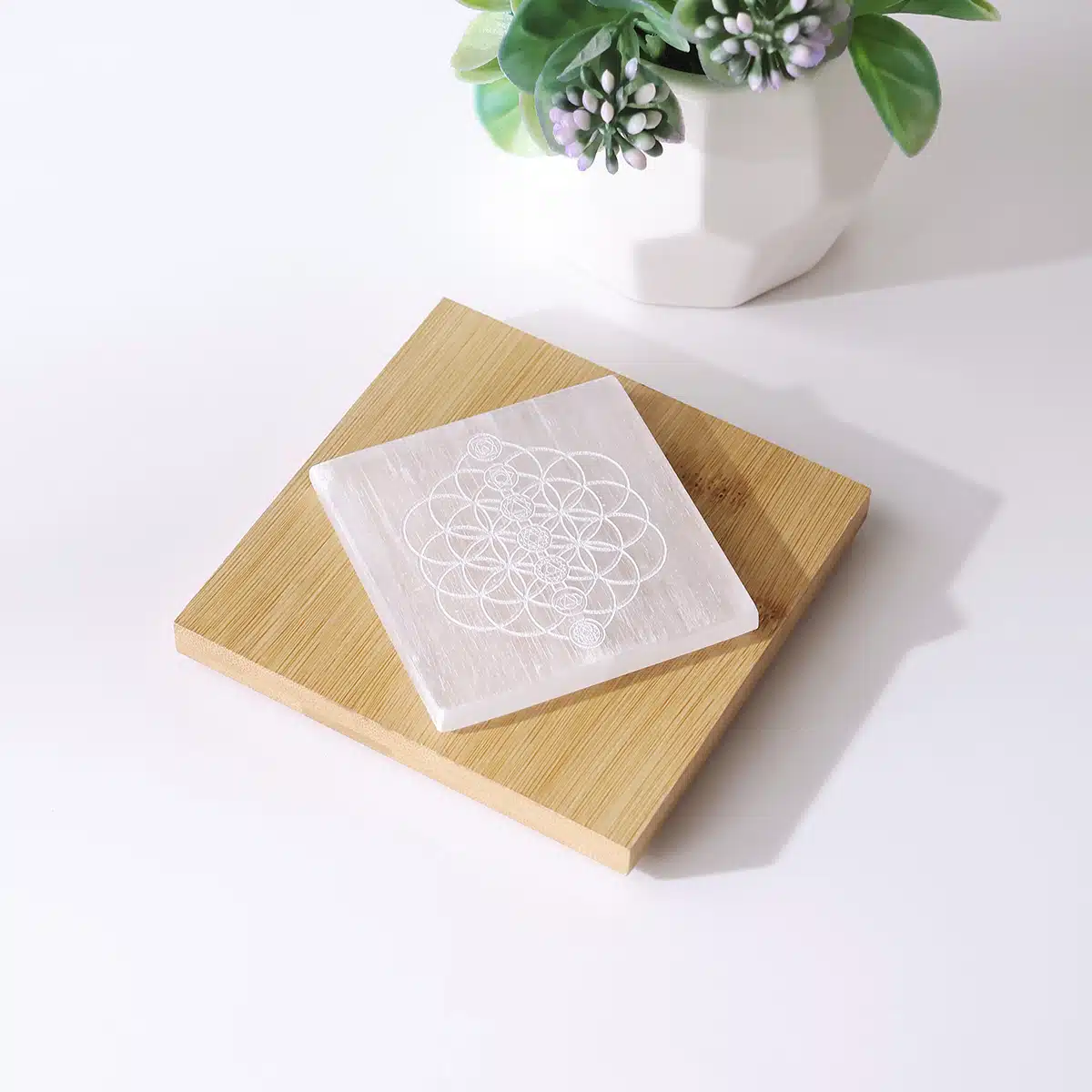 selenite-plate-7-chakra-square-shape (2)