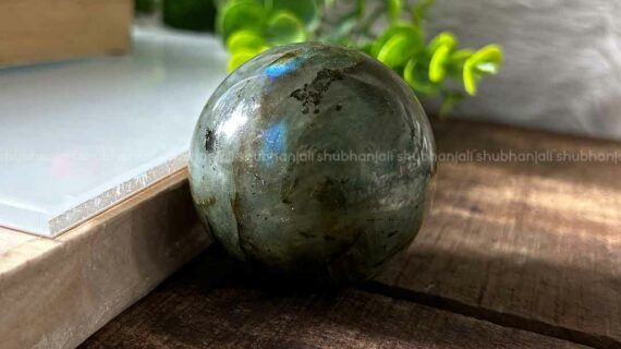 Labradorite Polished Sphere / Ball