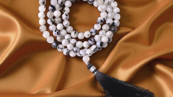 Rainbow Moonstone Jaap Mala