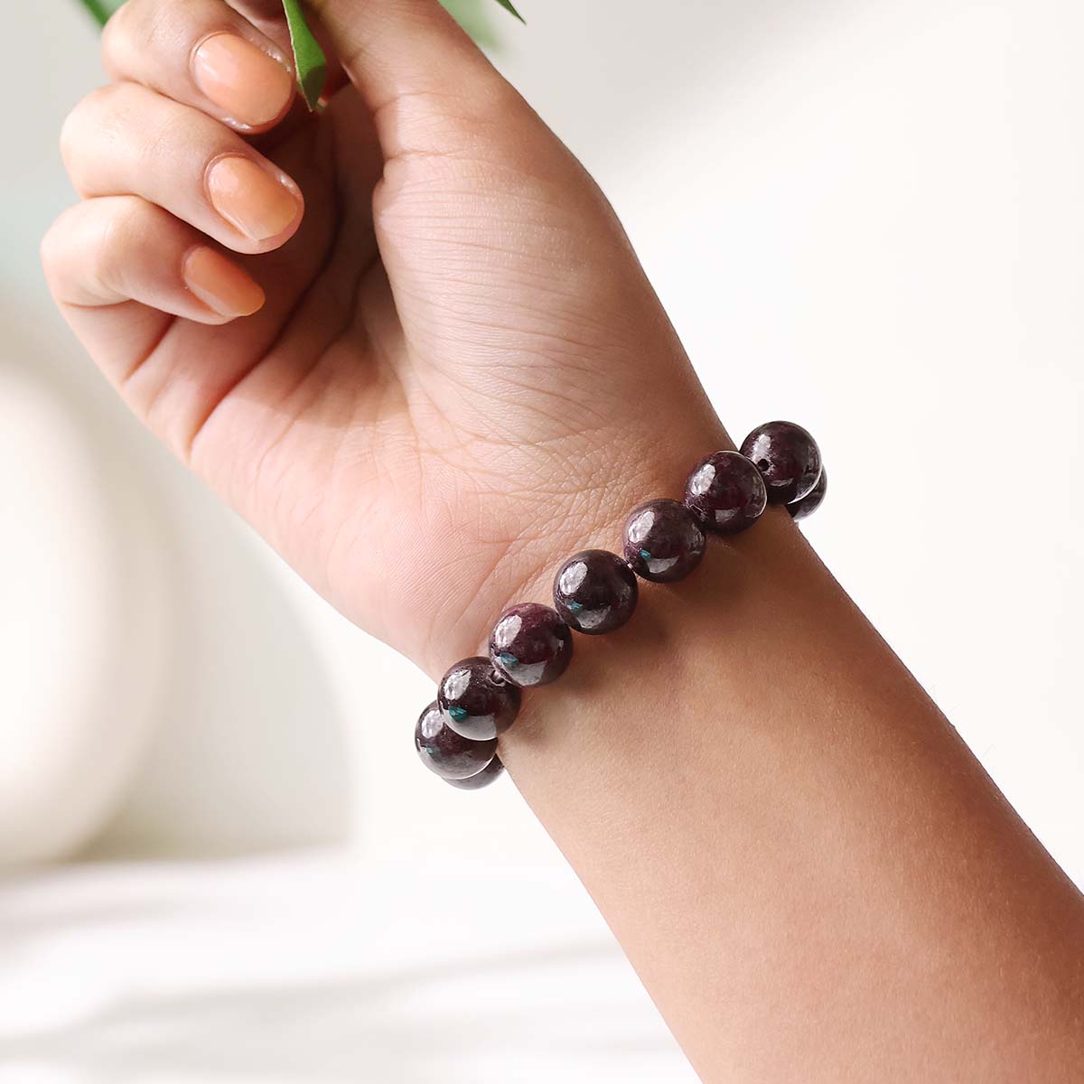 Garnet Round Beads Bracelet (3)