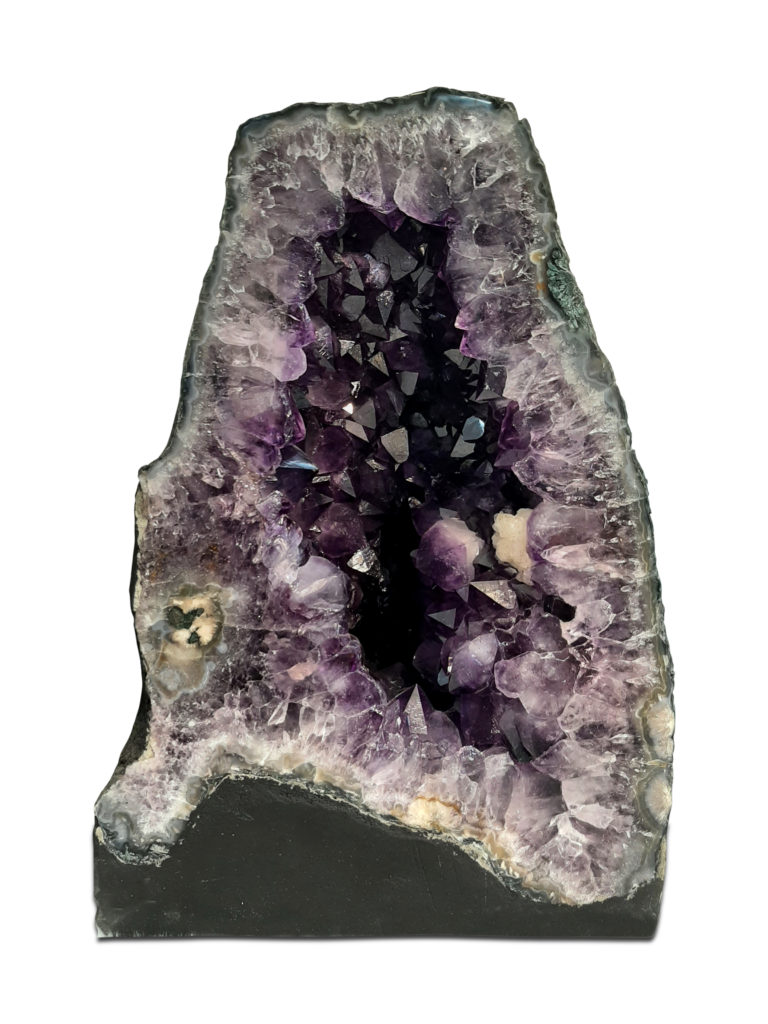 Buy Online Amethyst Cluster Raw Geode/Caves (26.15 Kg