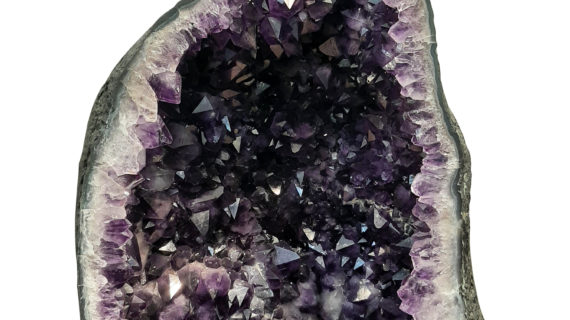 Amethyst Cluster Raw Geode Caves/Raw Clusters (59.60 Kg)