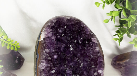 Amethyst Standing Geode / Raw Clusters- 1565 Grams