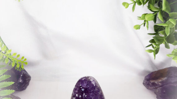 Amethyst Standing Geode/ Raw Cluster – 222 Grams