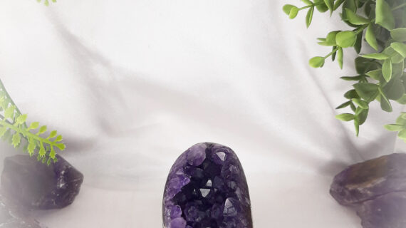 Amethyst Standing Geode/ Raw Cluster – 387 Grams