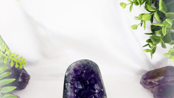 Amethyst Standing Geode / Raw Cluster- 422 Grams