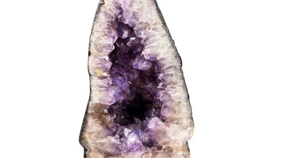 Amethyst Cluster Raw Geode Caves (27.60 Kg)