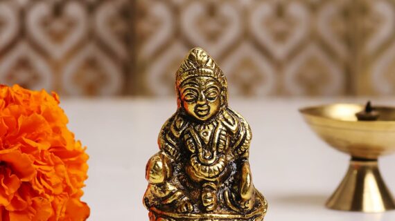 Metal Kuber Murti Small Idol (6.5 cm)