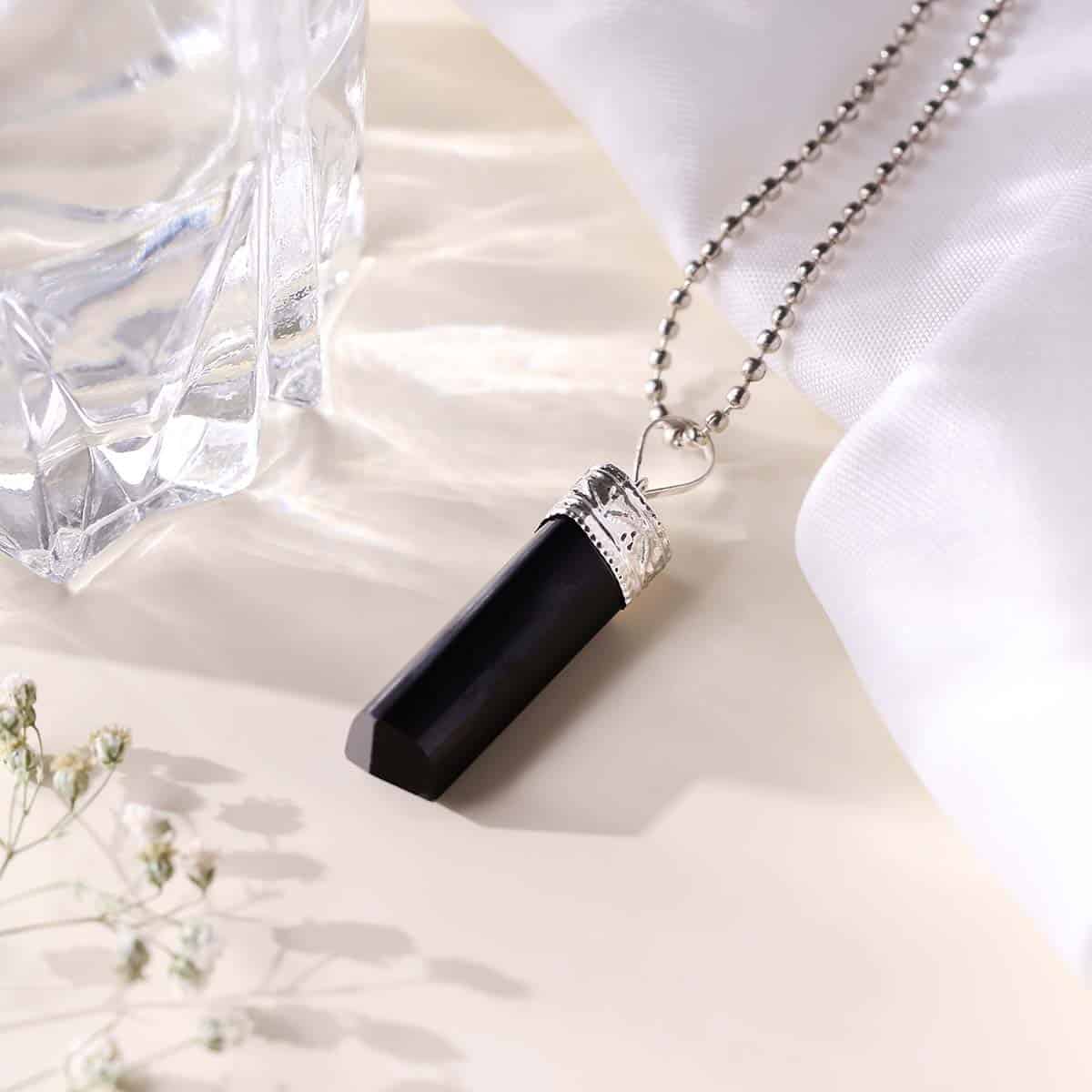 black-tourmaline-pencil-pendant (6)