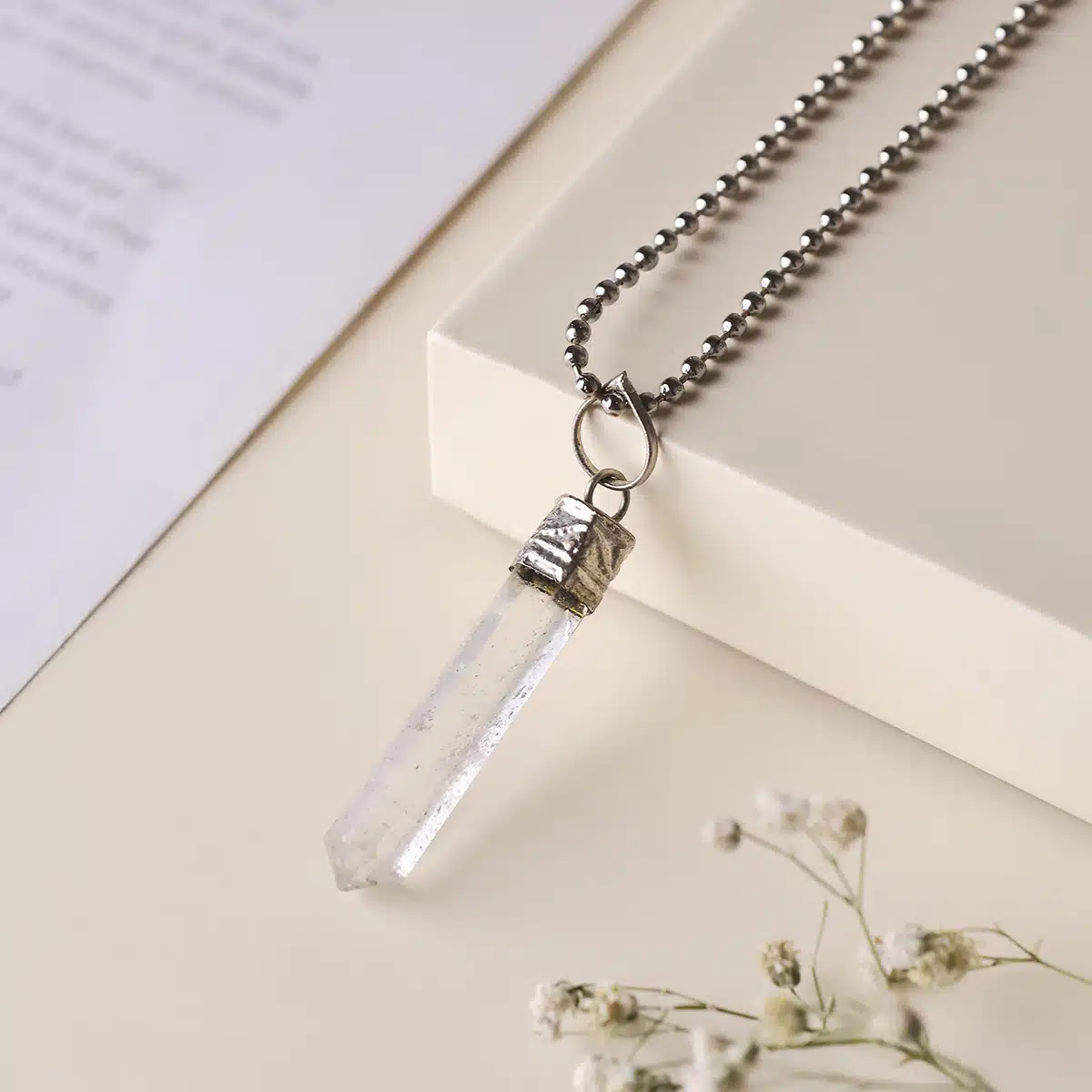 clear-quartz-pencil-pendant (6)