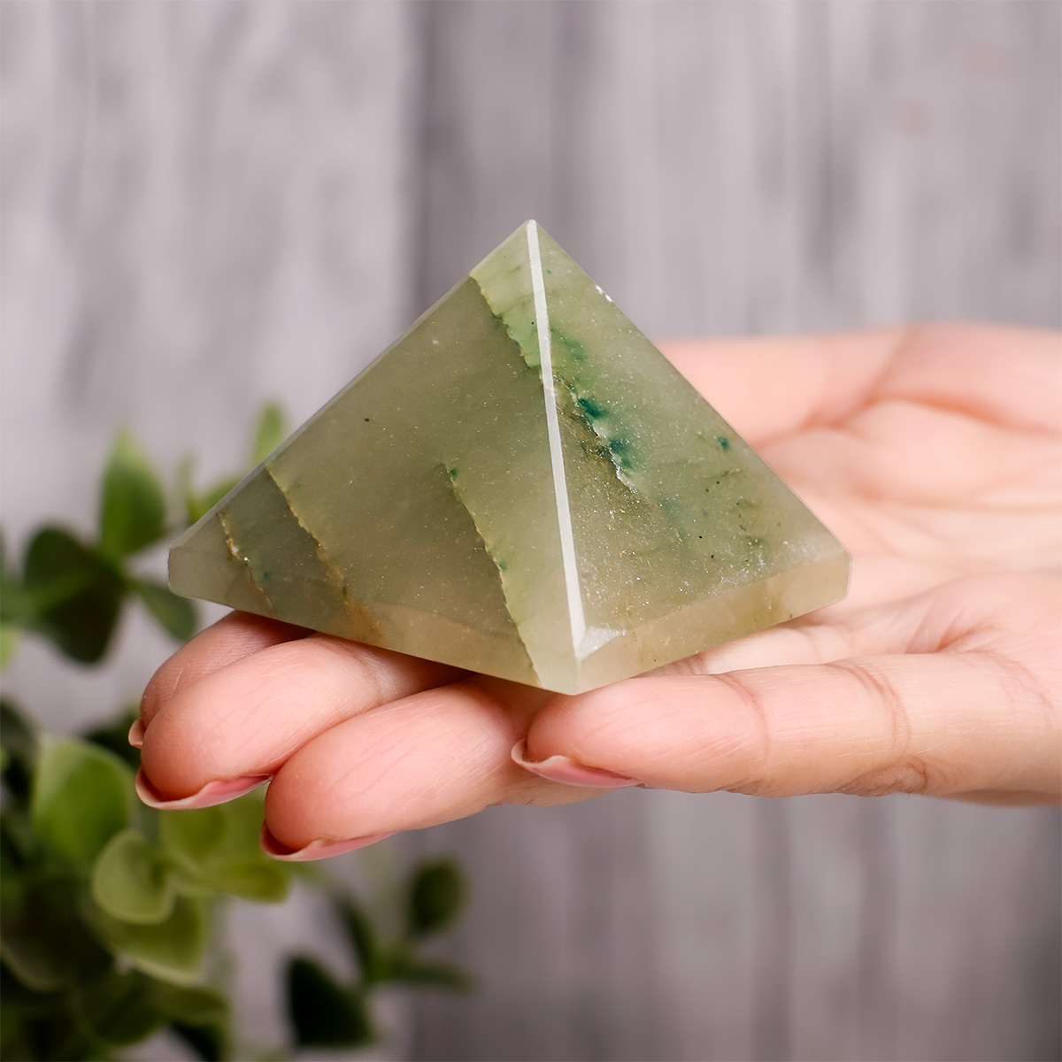 Green Aventurine Pyramid-Shubhanjali Store (8) green aventurine pyramid