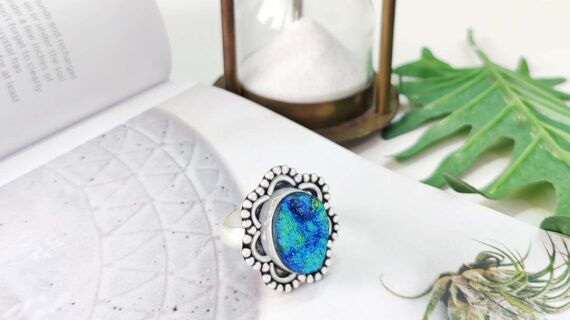 Green Druzy Antique Ring