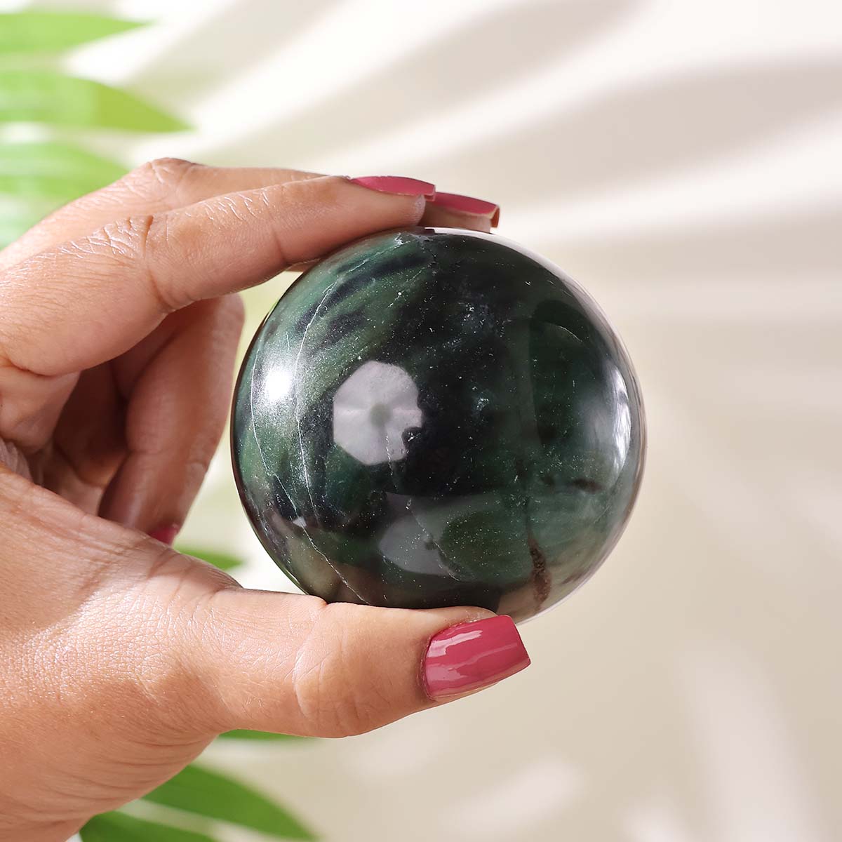 Green jade Ball (1)