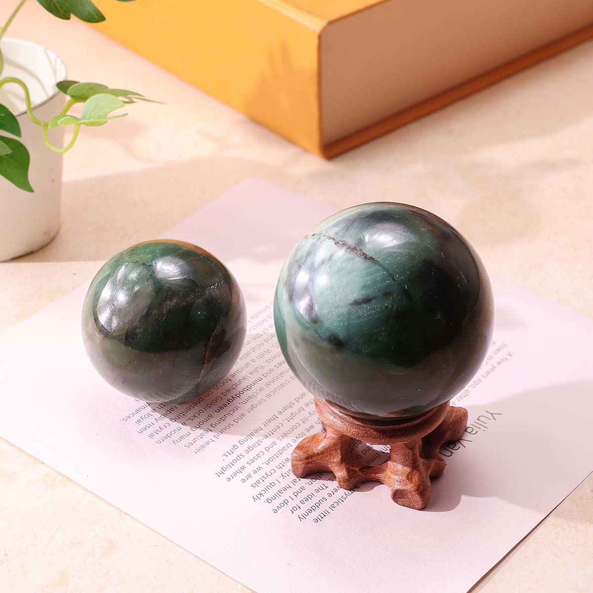 Green jade Ball (4)