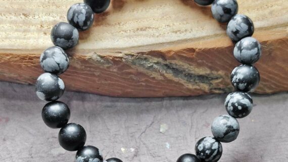 Snowflake Obsidian Bracelet – 8mm