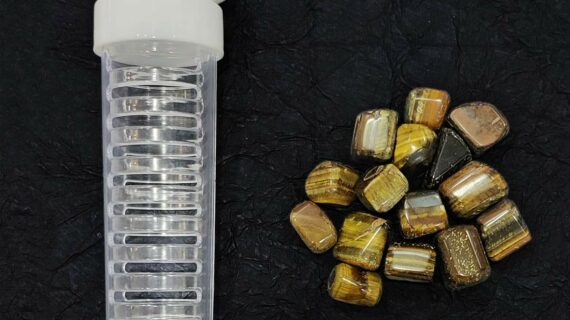 Tiger Eye Tumble Stones Infused Water Bottle