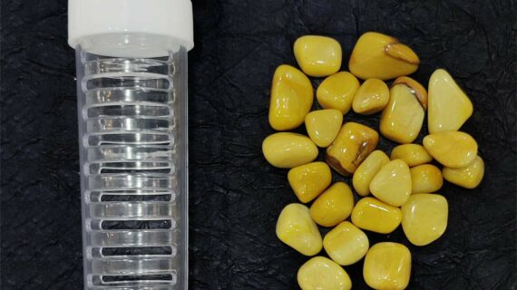 Yellow Quartz Tumble Stone Infused Water Bottle