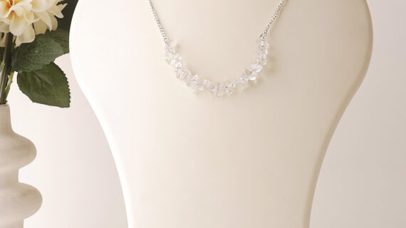 Clear Quartz Chips Choker Necklace