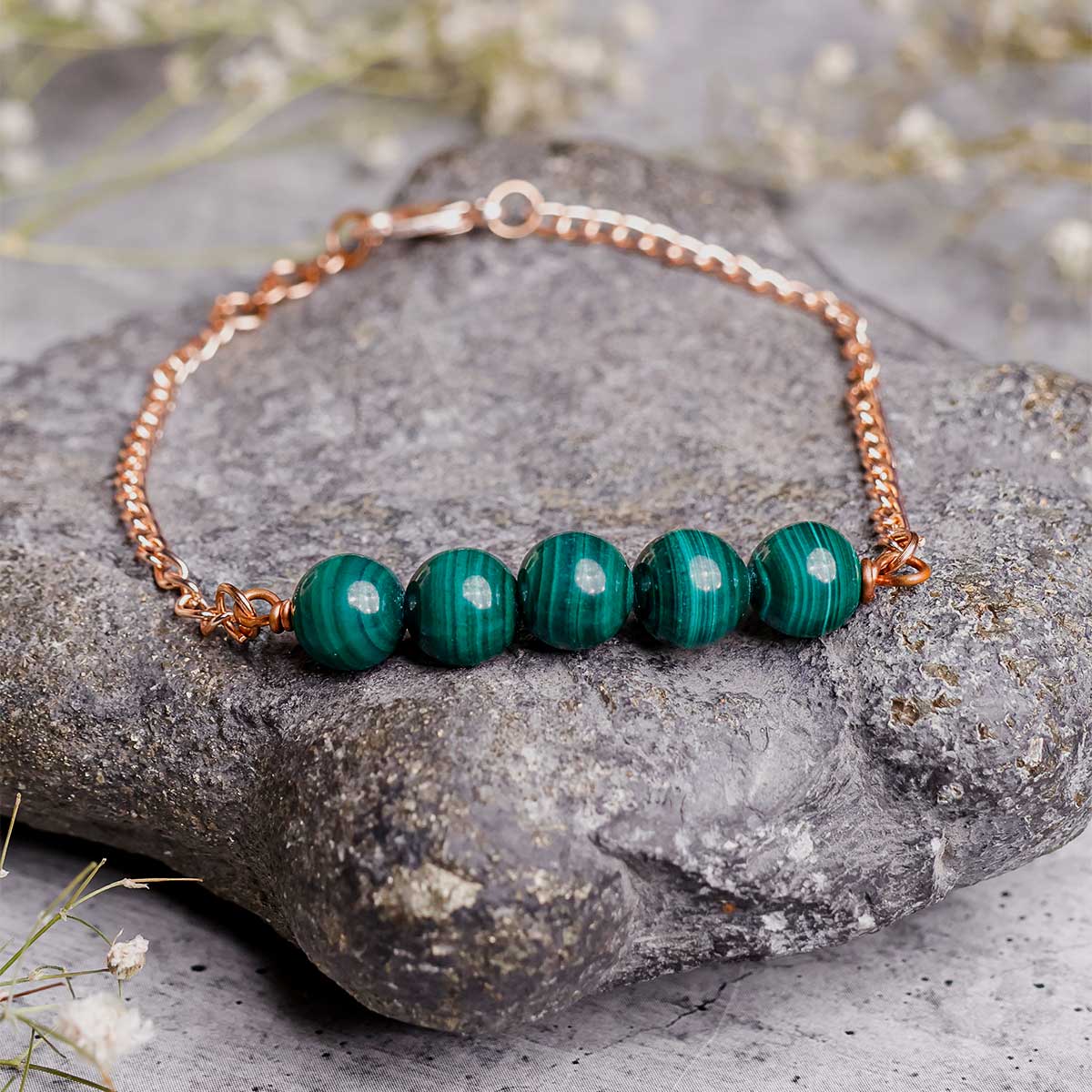 Malachite Five Beads Bracelet - Shubhanjali Store (6) five beads chain bracelet