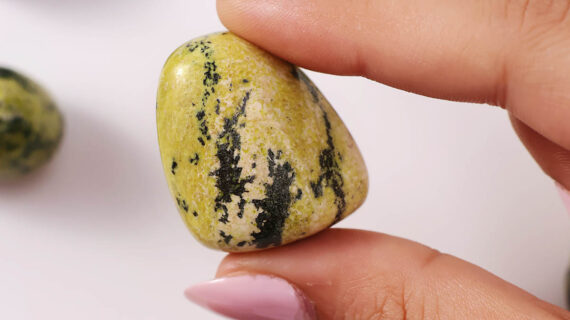 Premium Serpentine Tumble Stones