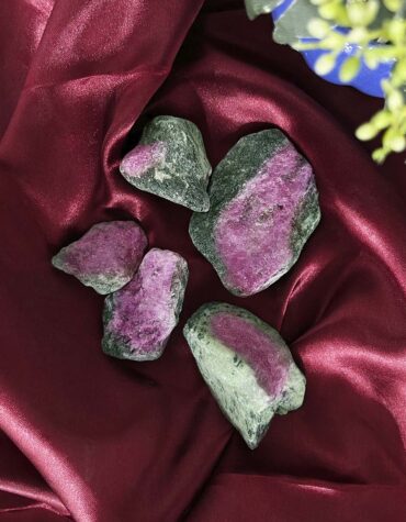 Natural Ruby Zoisite Crystal Raw Stone