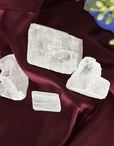 Natural White Calcite Crystal Raw Stone