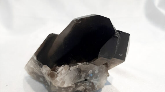 Smokey Quartz Raw Cluster – 596 grams