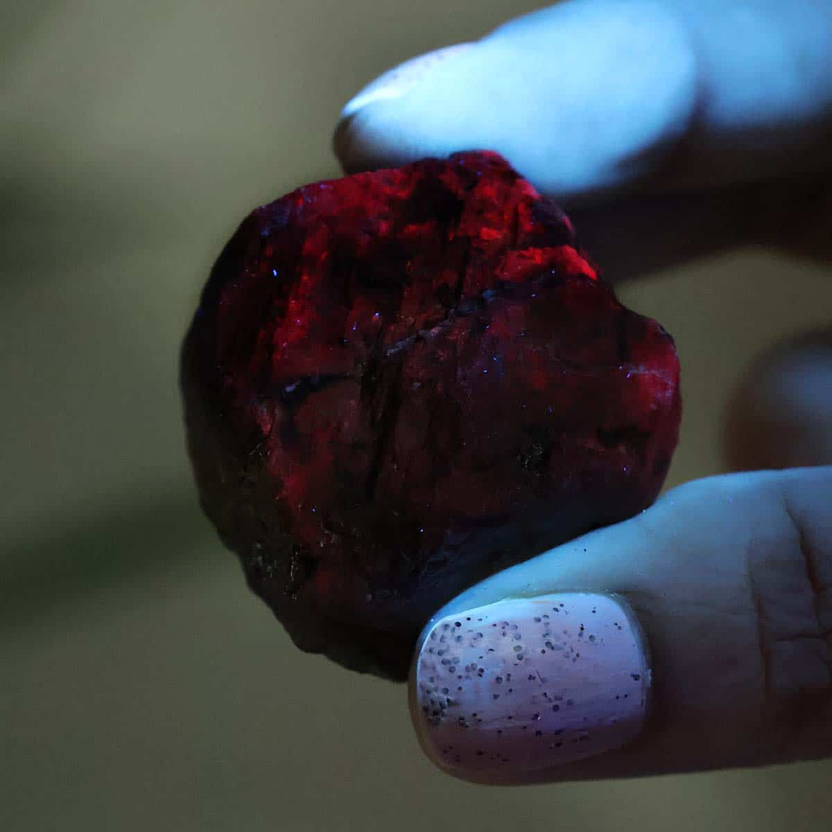 ruby-corundum-raw-stone (6)