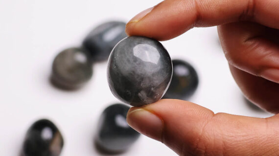 Cat’s Eye Tumble Stone