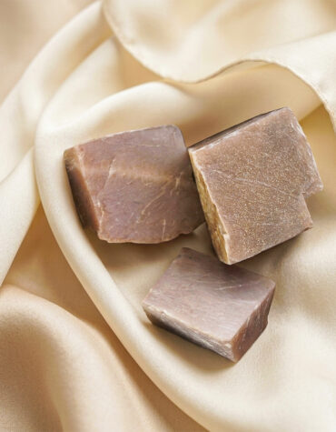 peach moonstone raw hq