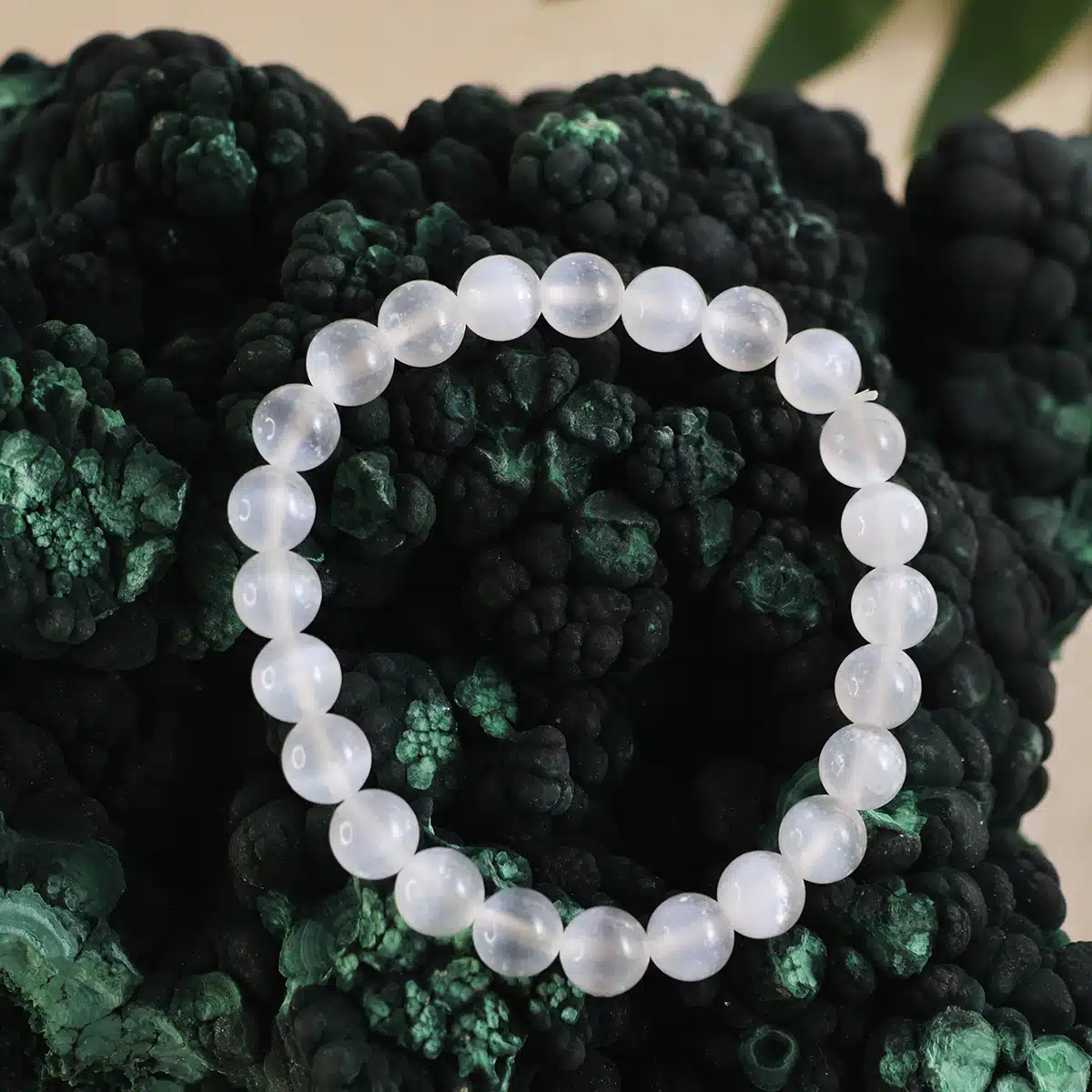 natural-selenite-round-beads-bracelet (4)