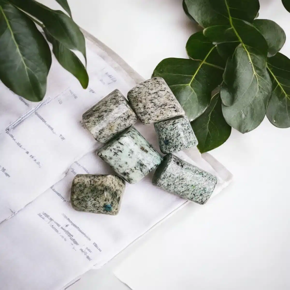 K2-Tumble-Stones-Shubhanjali-3-Photoroom