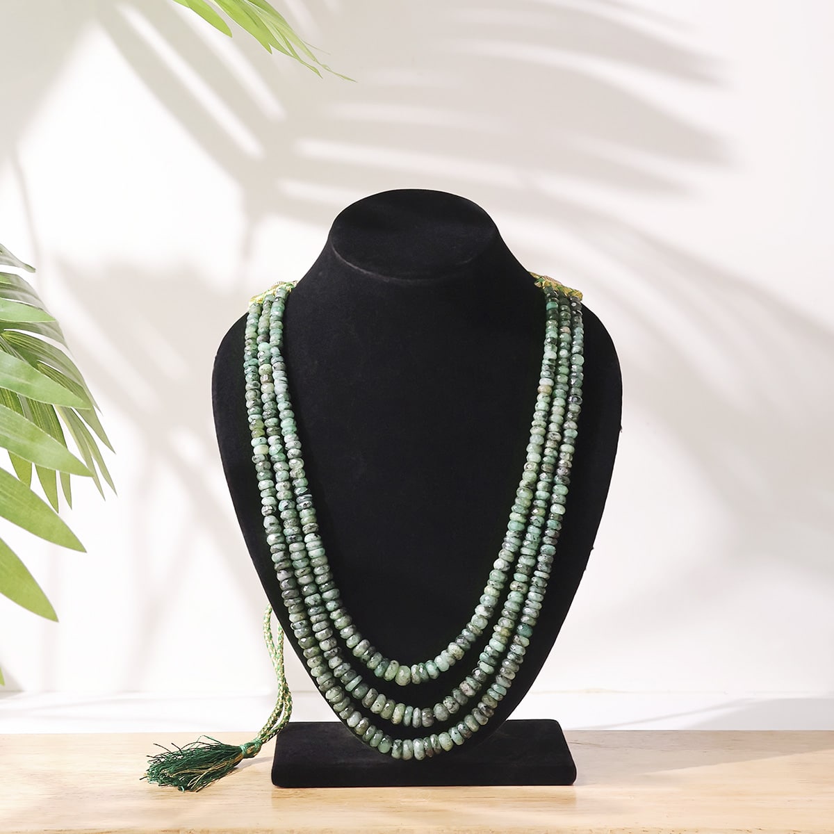 emerald-bati-faceted-beads-3-layer-necklace (1)
