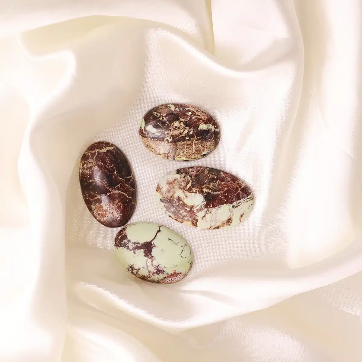 lemon-chrysoprase-cabochon (2)