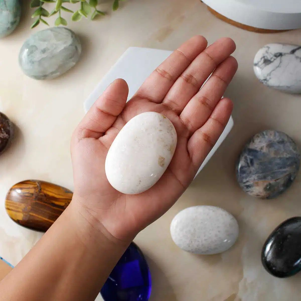 Shubhanjali-Scolecite Palm Stone Natural Shubhanjali-Scolecite Palm Stone