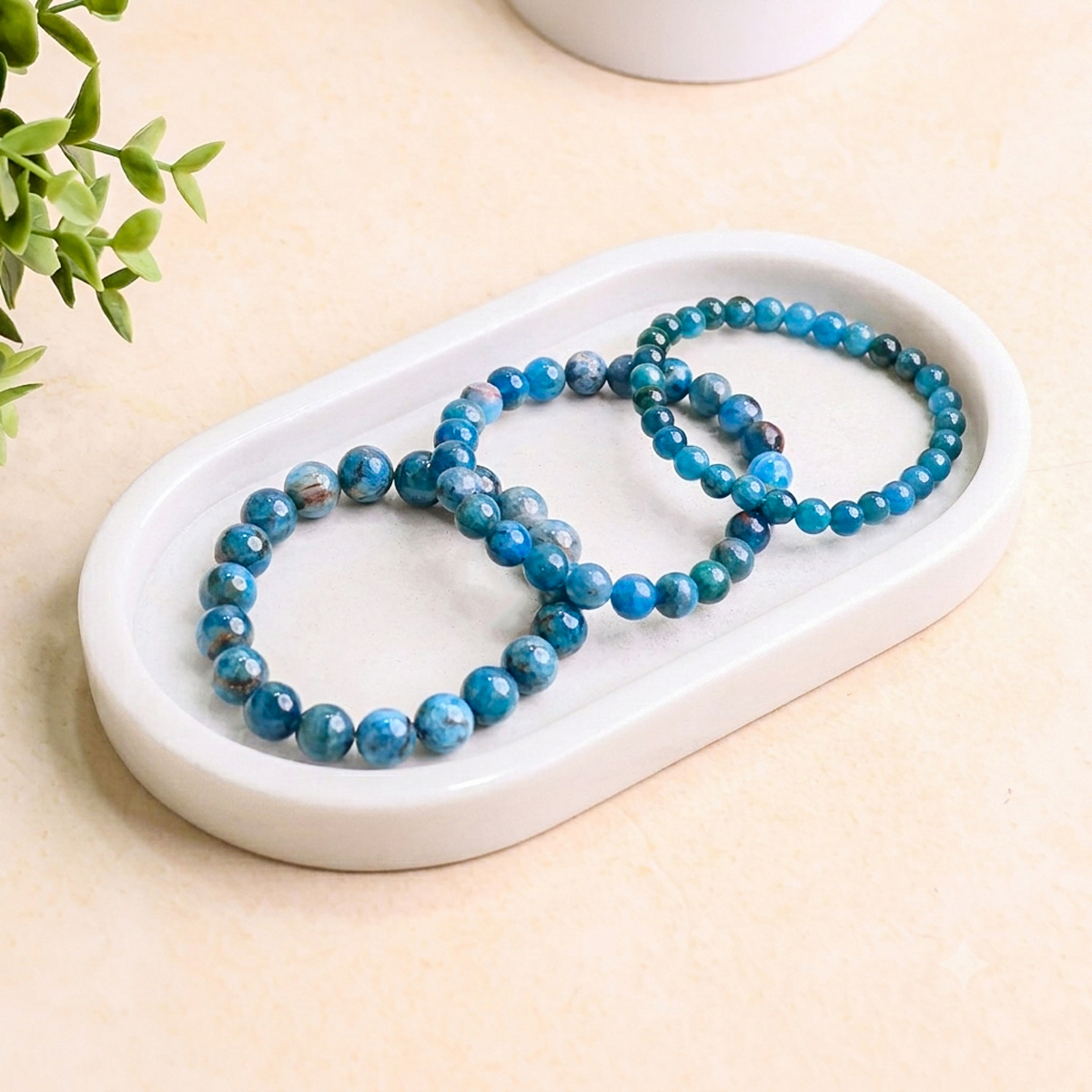 Blue Apatite (4) blue apatite bracelet 6 mm