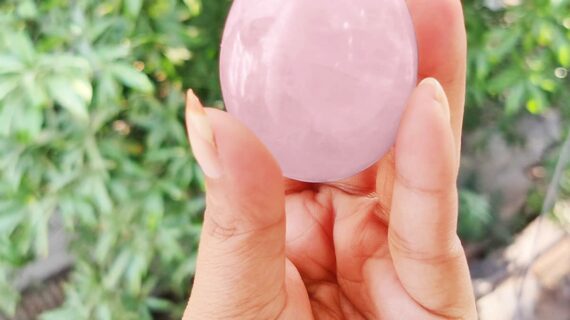 Rose Quartz Stone Egg