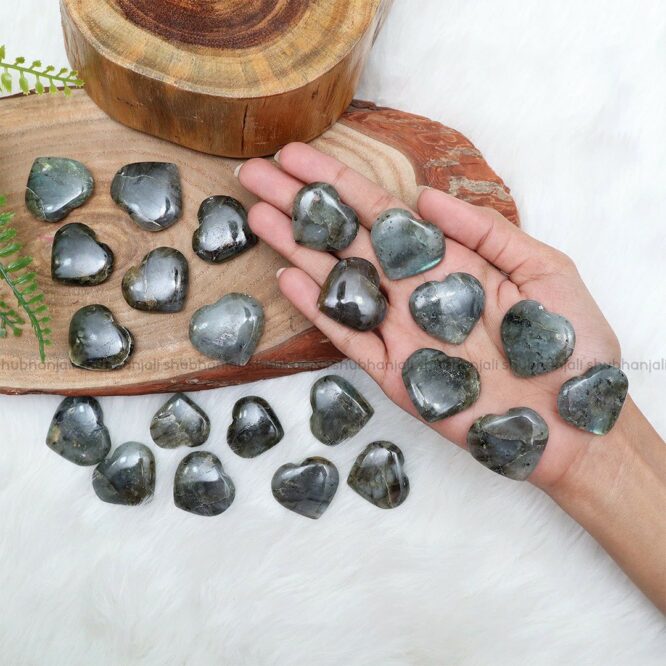 Labradorite Hearts Shape Puffy Crystal Stone